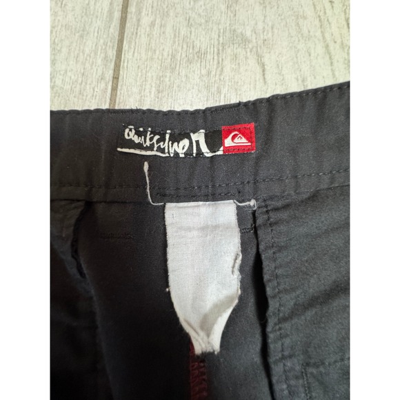 Quiksilver Mens Black Casual Chino Shorts Size 34 Flat Front - Picture 4 of 8